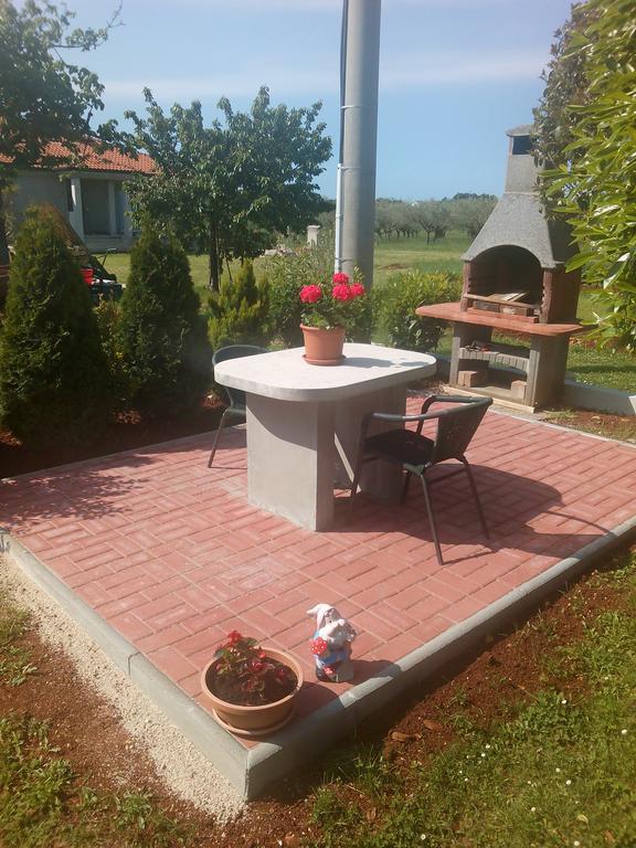 Apartment Gogo Umag Ngoại thất bức ảnh